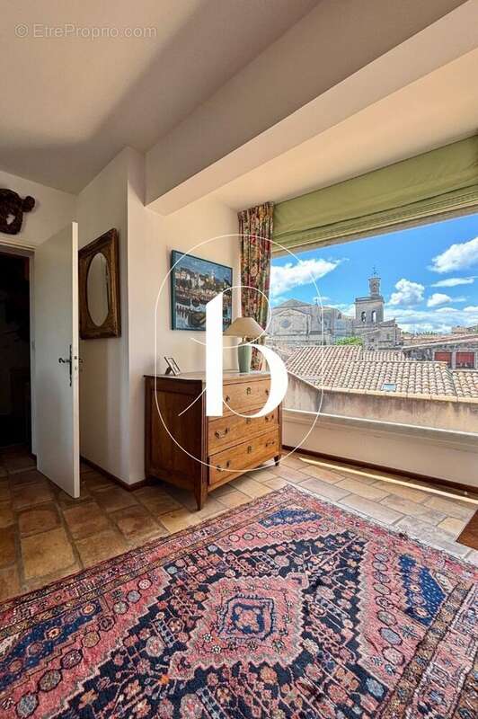 Appartement à UZES
