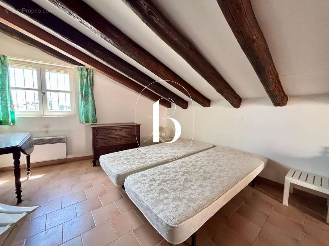 Appartement à UZES