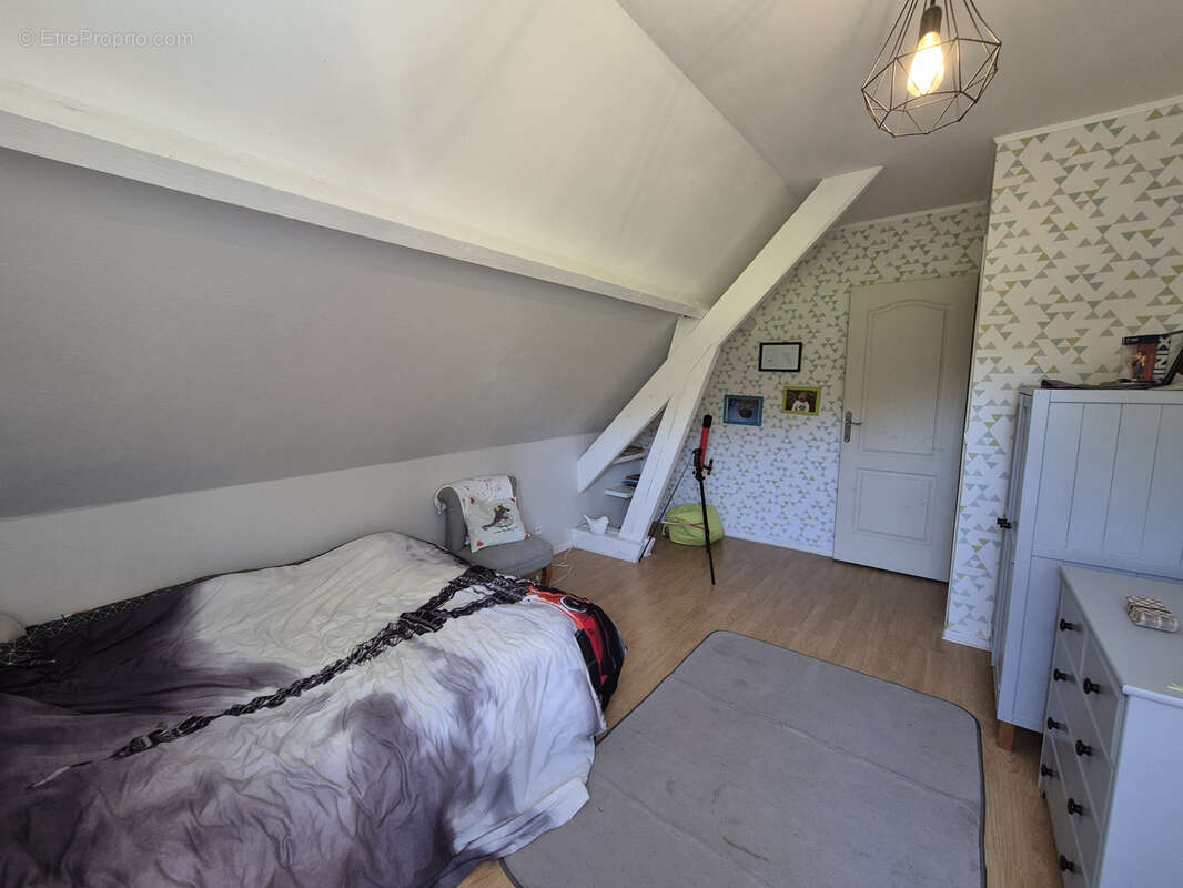 Maison à LAMARQUE-PONTACQ