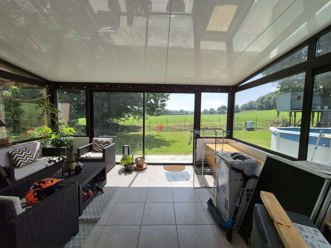 Maison à LAMARQUE-PONTACQ