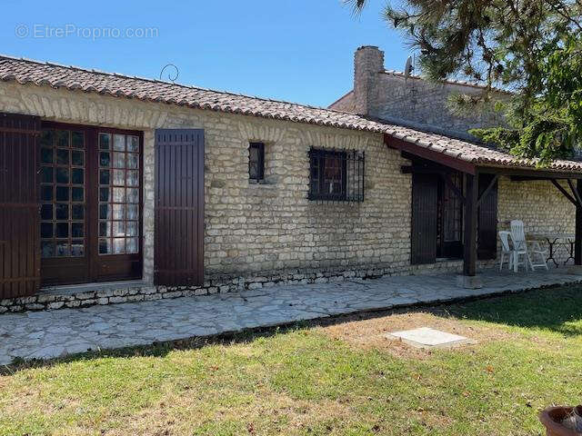 Maison à LE GRAND-VILLAGE-PLAGE