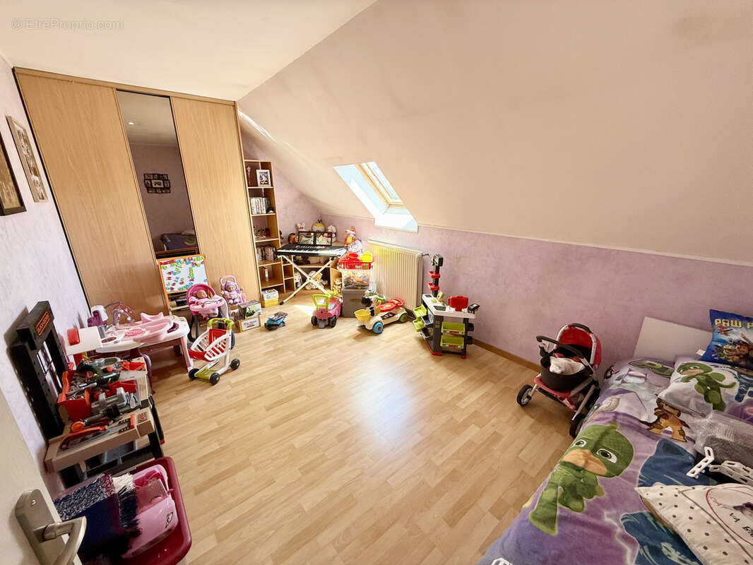 Maison à TREMBLAY-EN-FRANCE