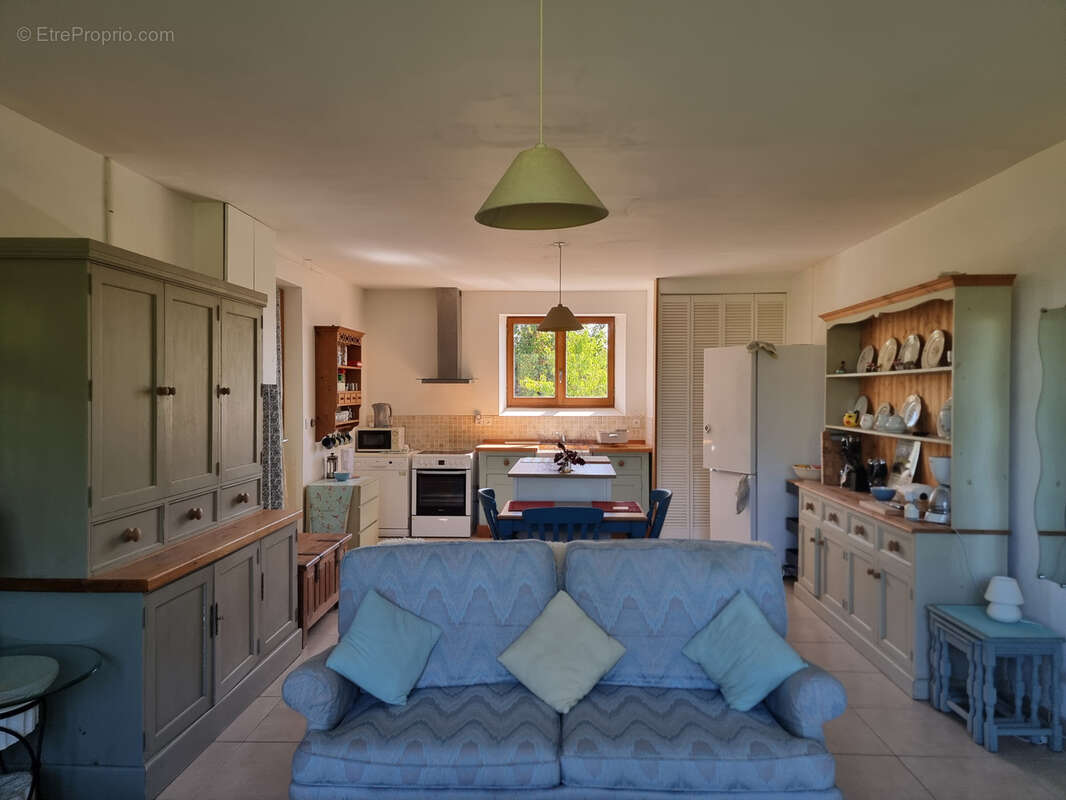 Maison à LES FORGES