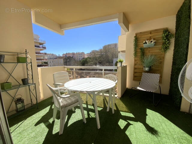 Appartement à CANNES