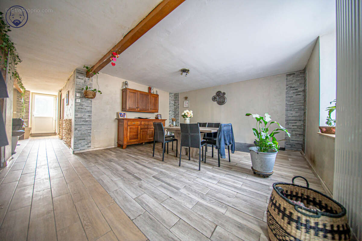 Maison à LIGNY-EN-BARROIS