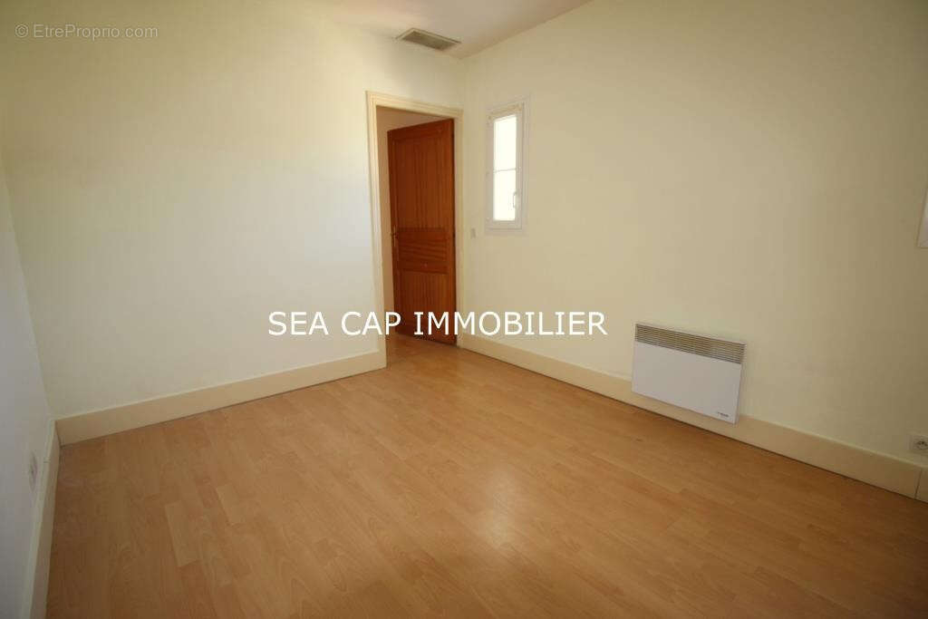 Appartement à LA TURBIE