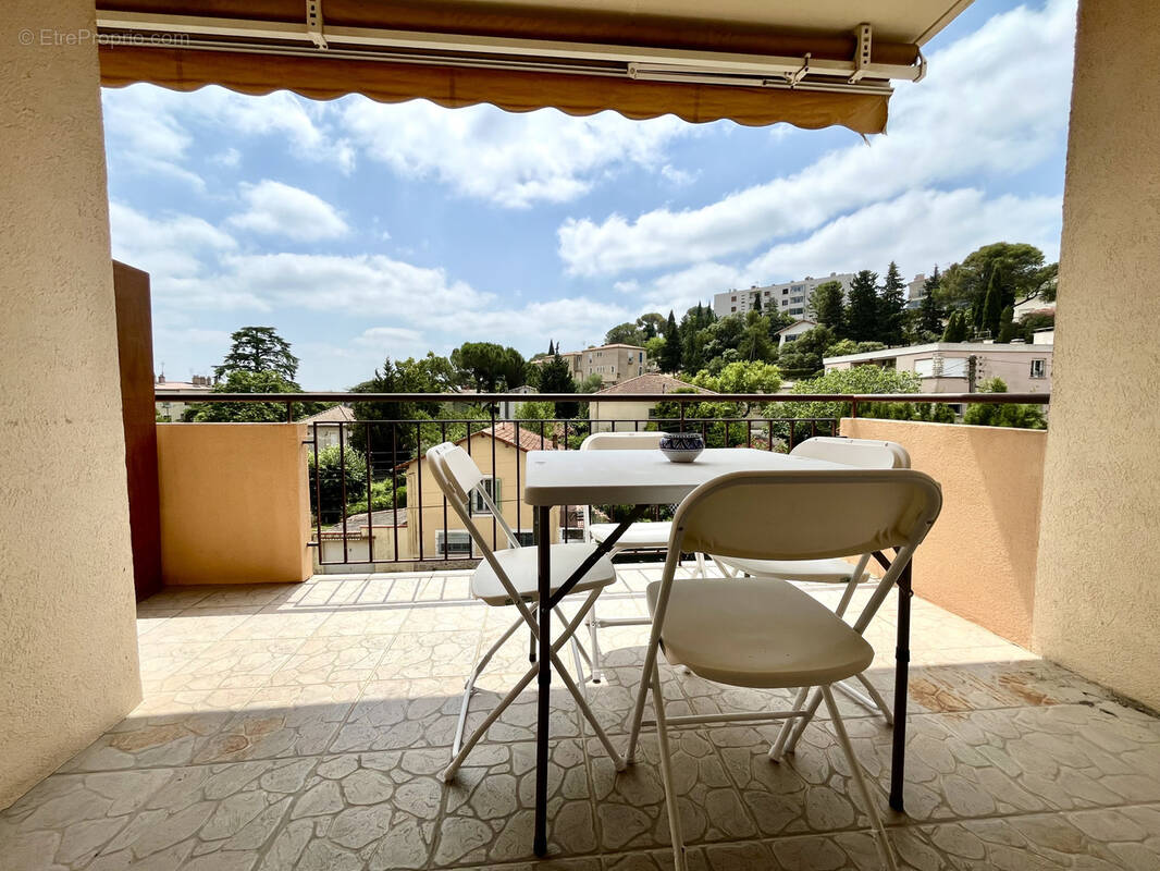 Appartement à NIMES