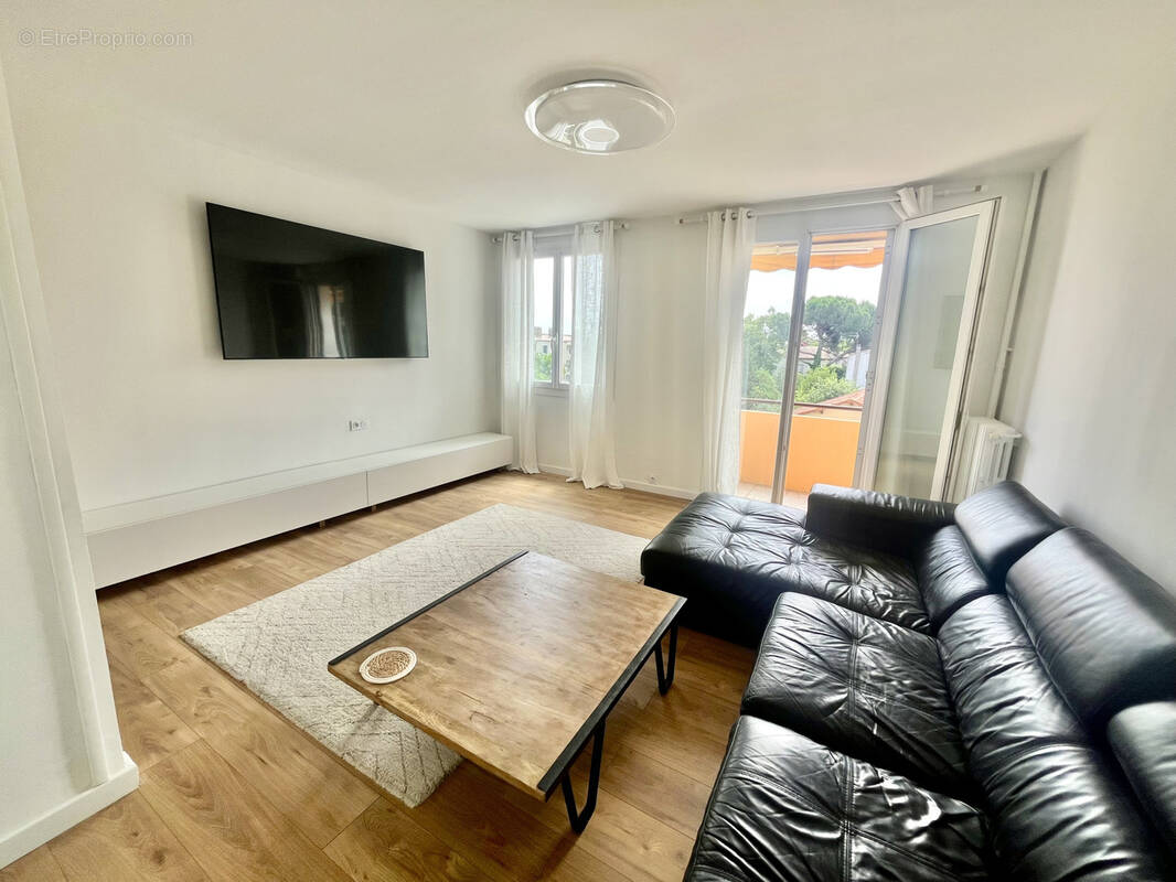 Appartement à NIMES