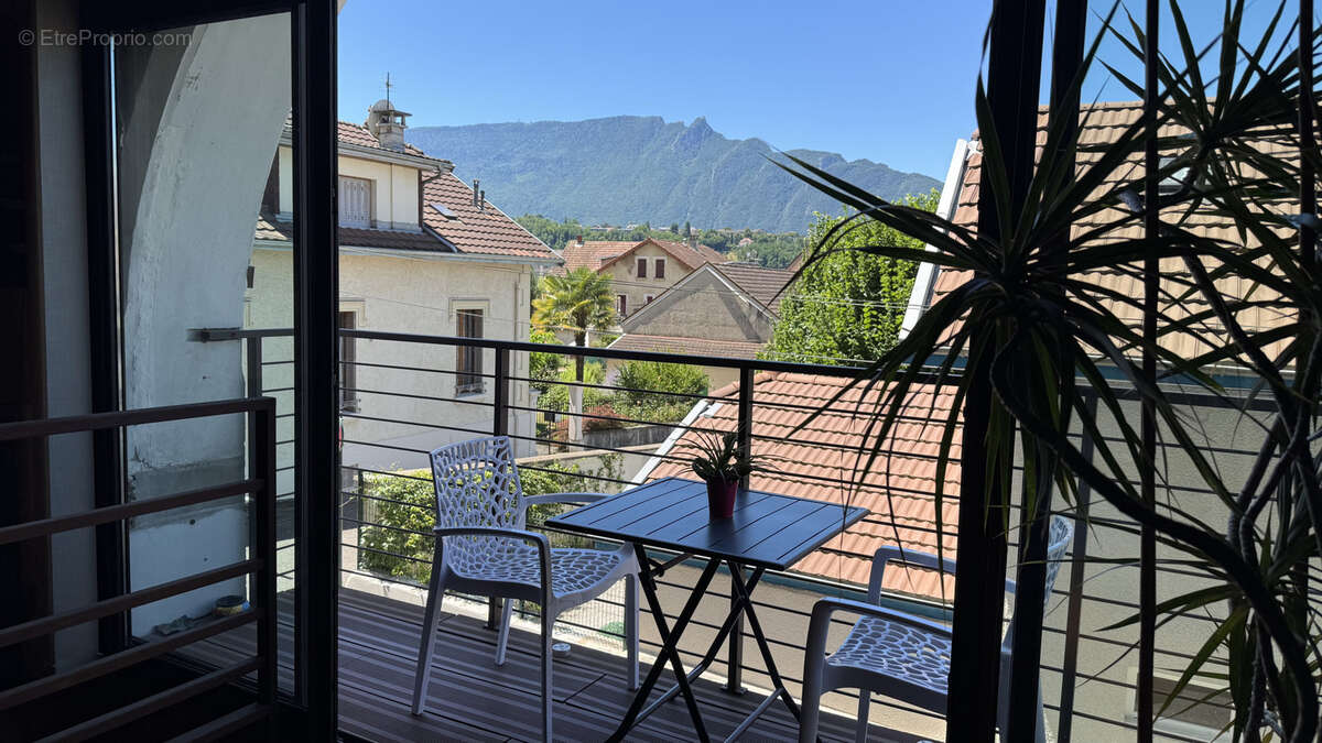 Appartement à AIX-LES-BAINS