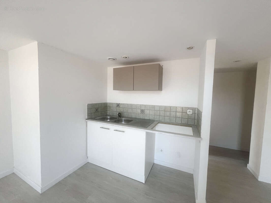 Appartement à SANTA-MARIA-SICHE