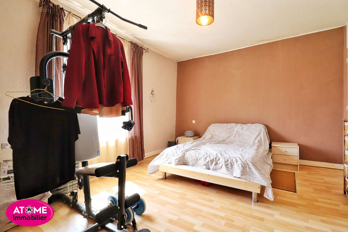 Maison à SAINTE-MARIE-AUX-CHENES