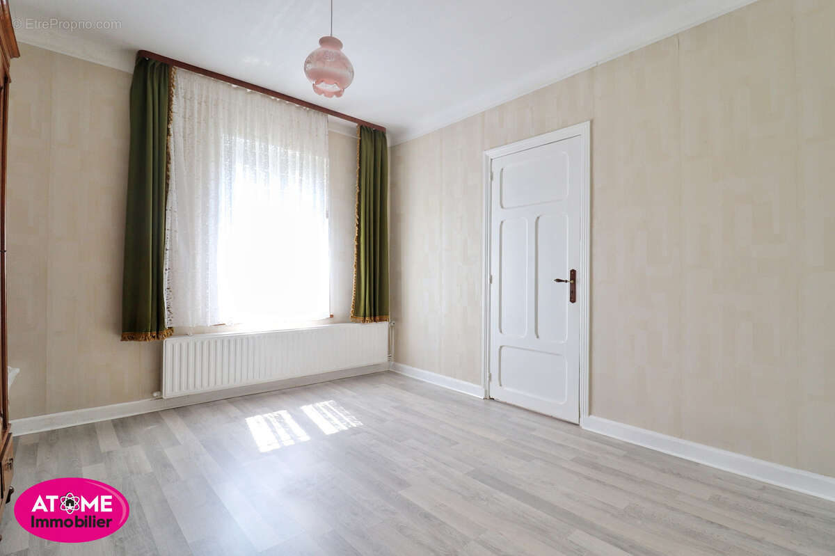 Maison à SAINTE-MARIE-AUX-CHENES