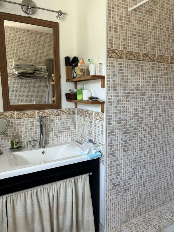 Maison à SAINT-MARTIN-DE-LONDRES