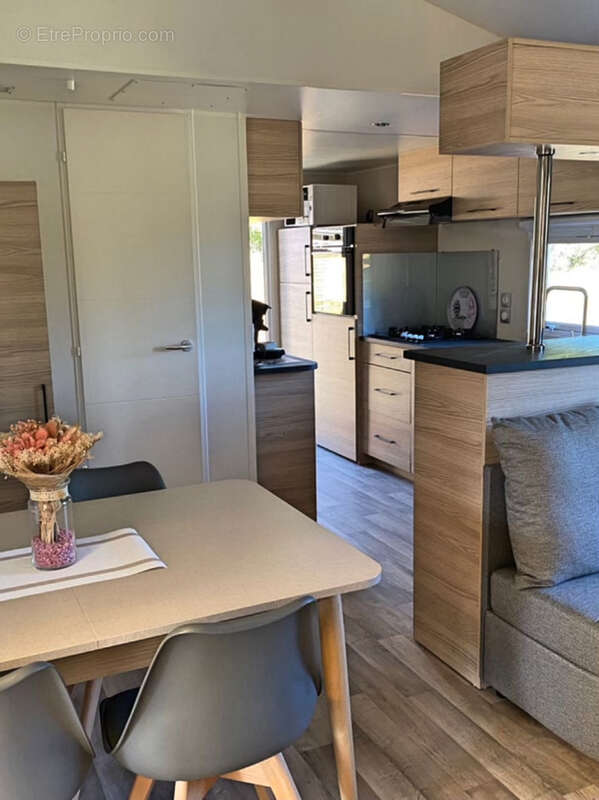 Terrain à MENESPLET