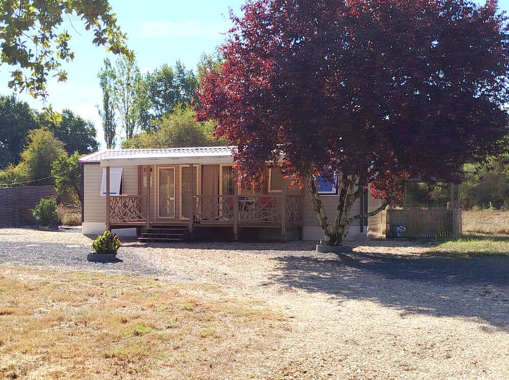 Terrain à MENESPLET