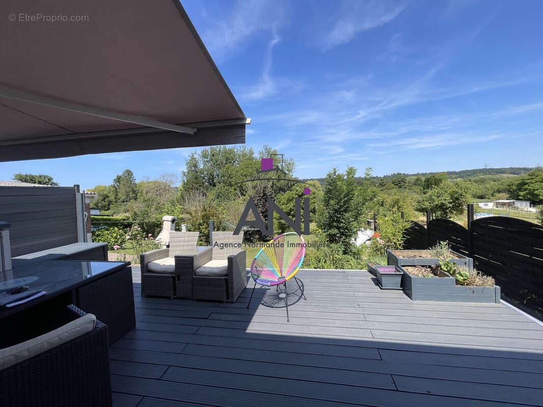 Maison à ARQUES-LA-BATAILLE