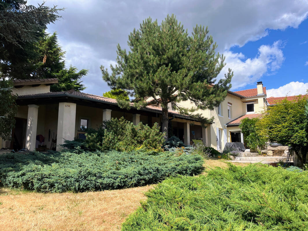 Maison à ROZIER-COTES-D&#039;AUREC