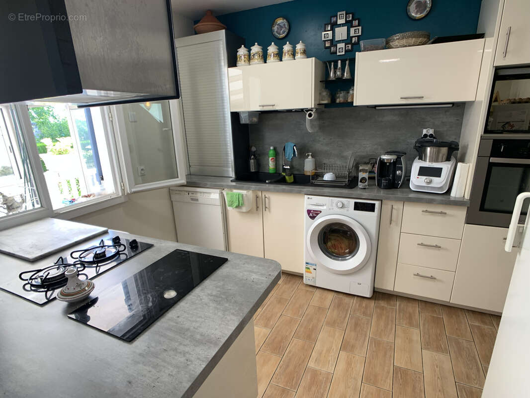 Maison à CHAUCONIN-NEUFMONTIERS