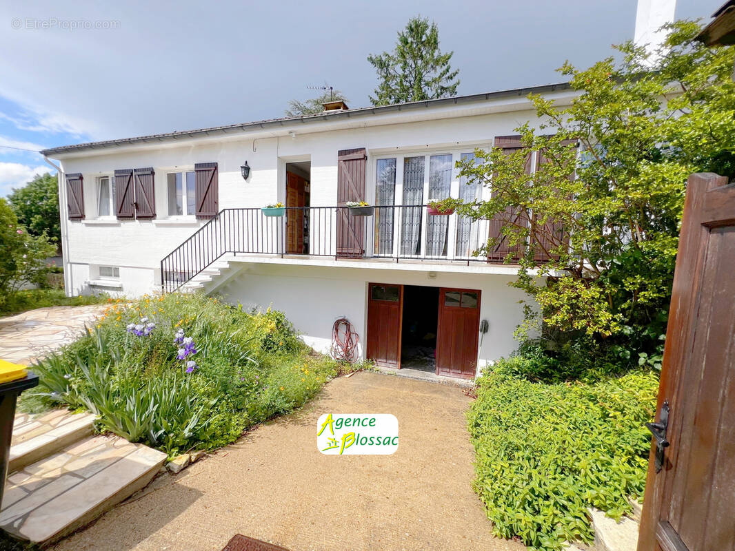 Maison à CHATELLERAULT