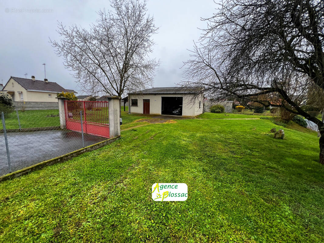 Terrain à INGRANDES