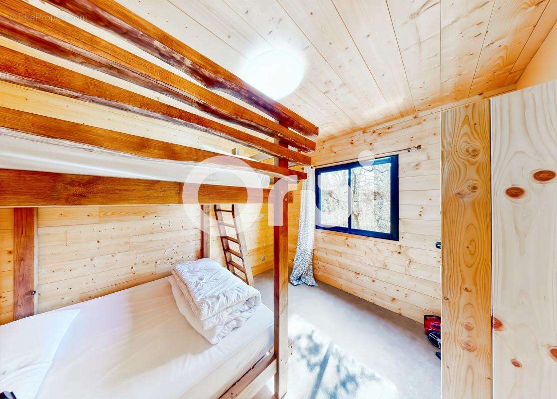 Maison à SAINT-ALBAN-AURIOLLES