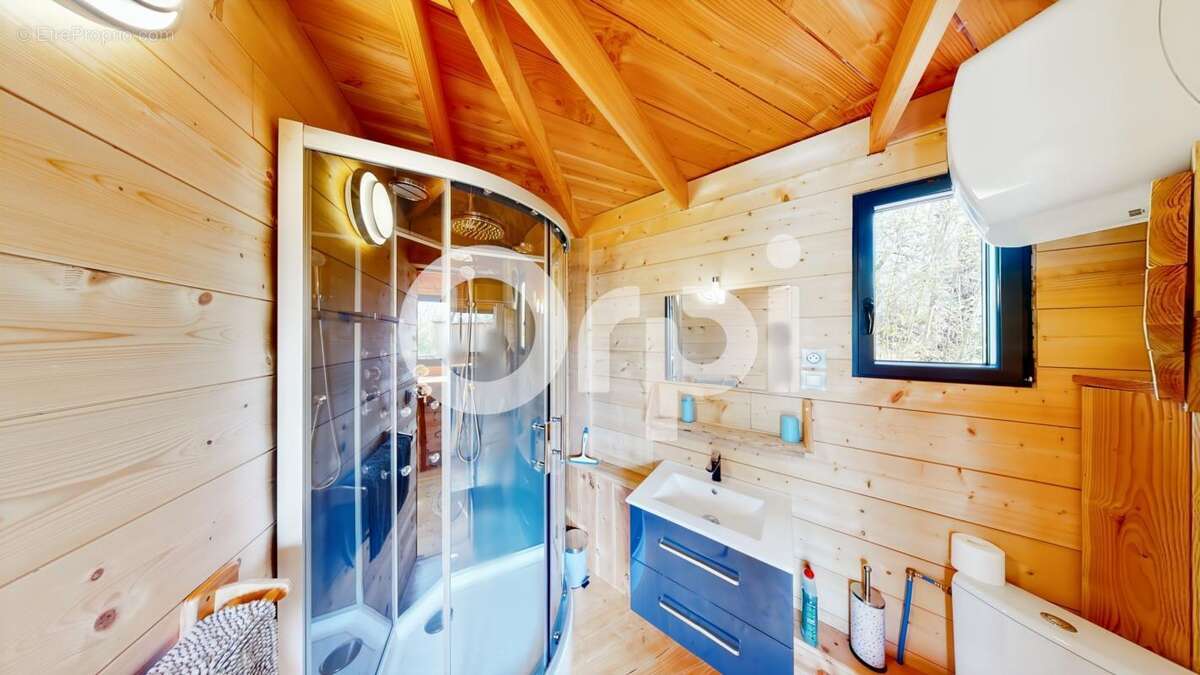 Maison à SAINT-ALBAN-AURIOLLES