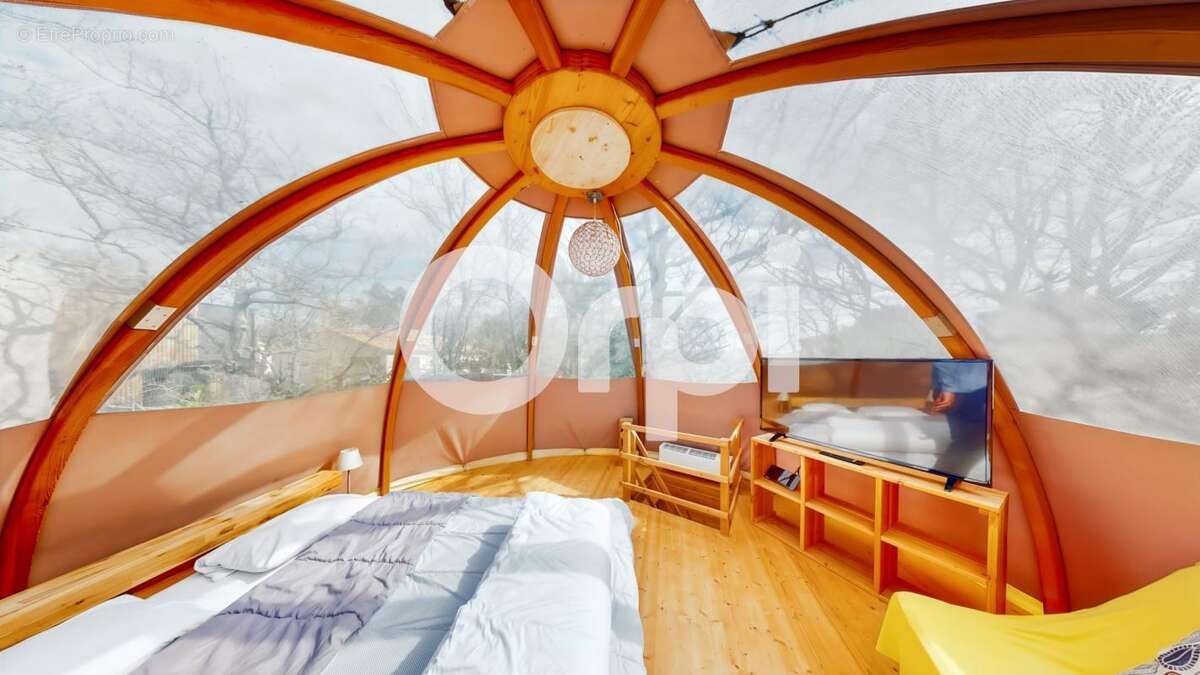 Maison à SAINT-ALBAN-AURIOLLES