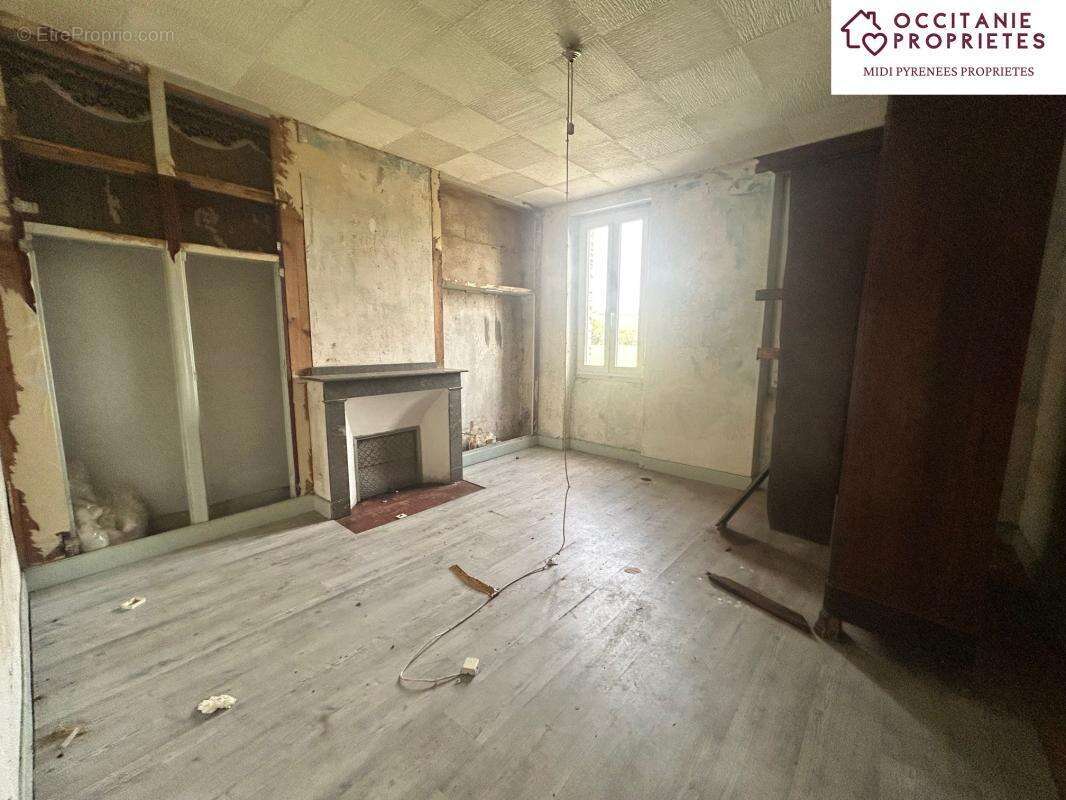 Maison à LEZAT-SUR-LEZE