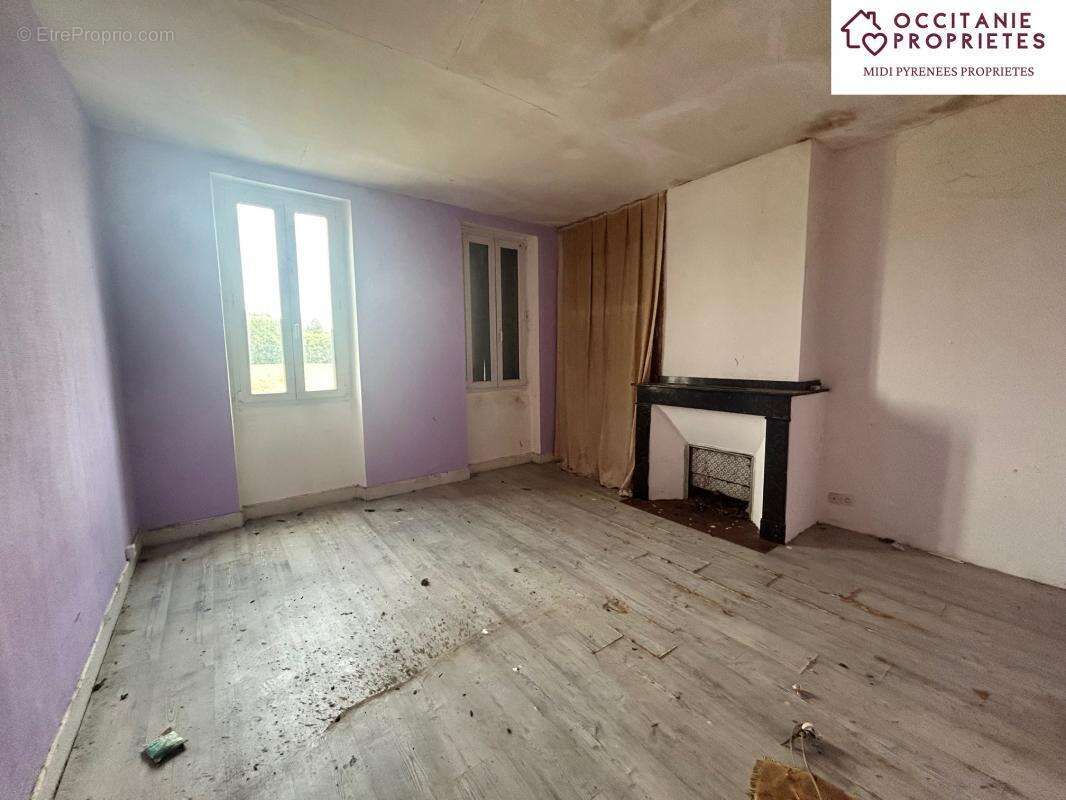 Maison à LEZAT-SUR-LEZE