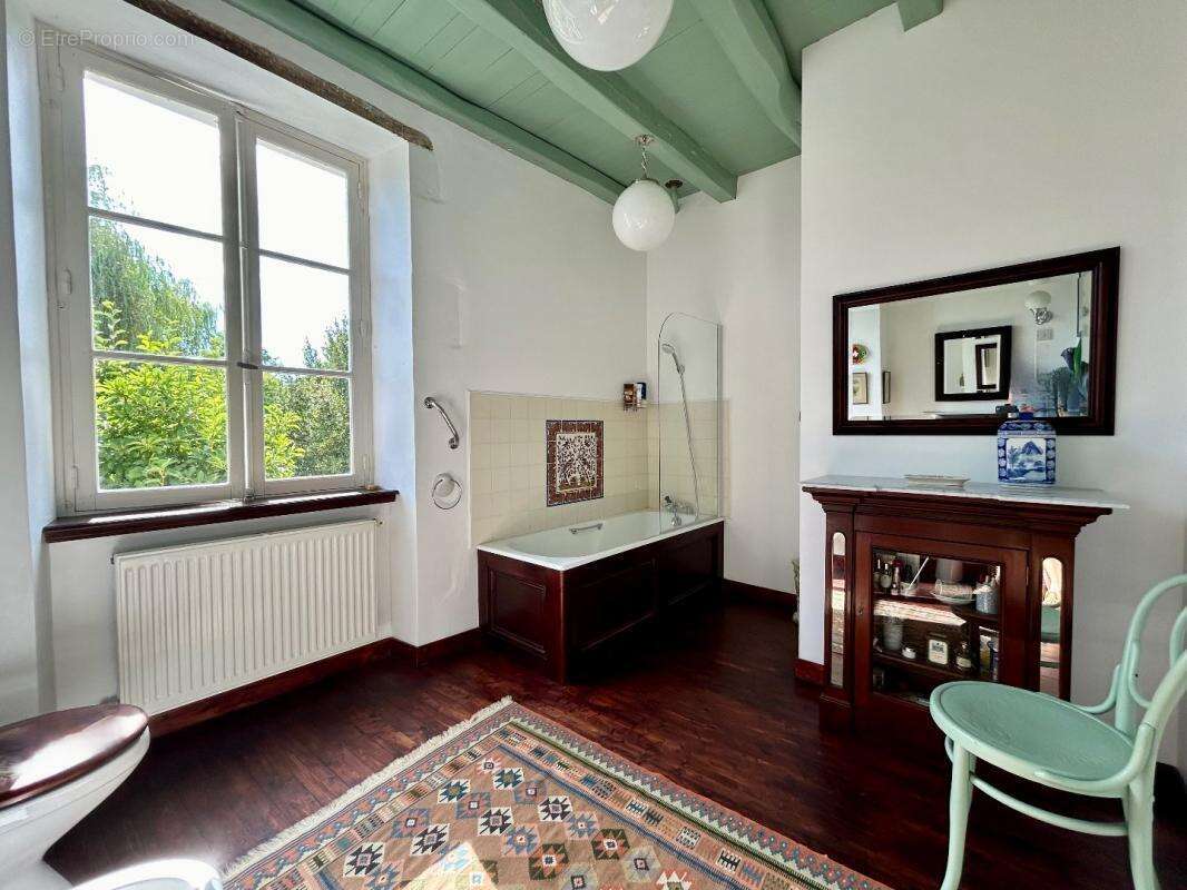 Maison à LA MOTHE-SAINT-HERAY