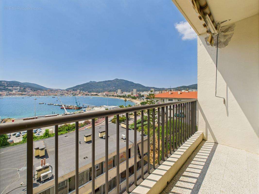 Appartement à AJACCIO
