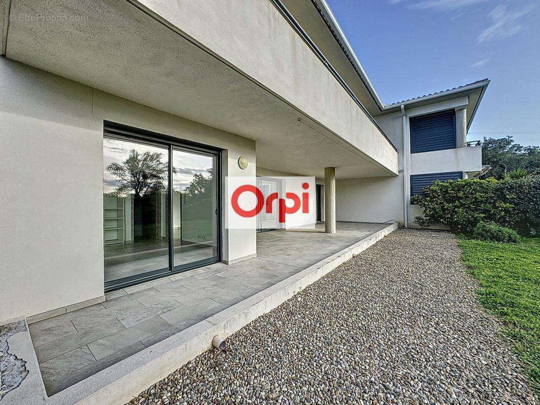 Appartement à PORTO-VECCHIO