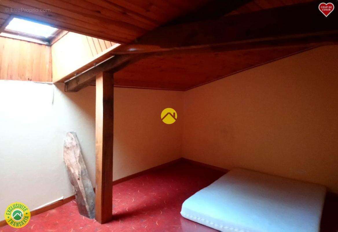 Maison à LURCY-LEVIS