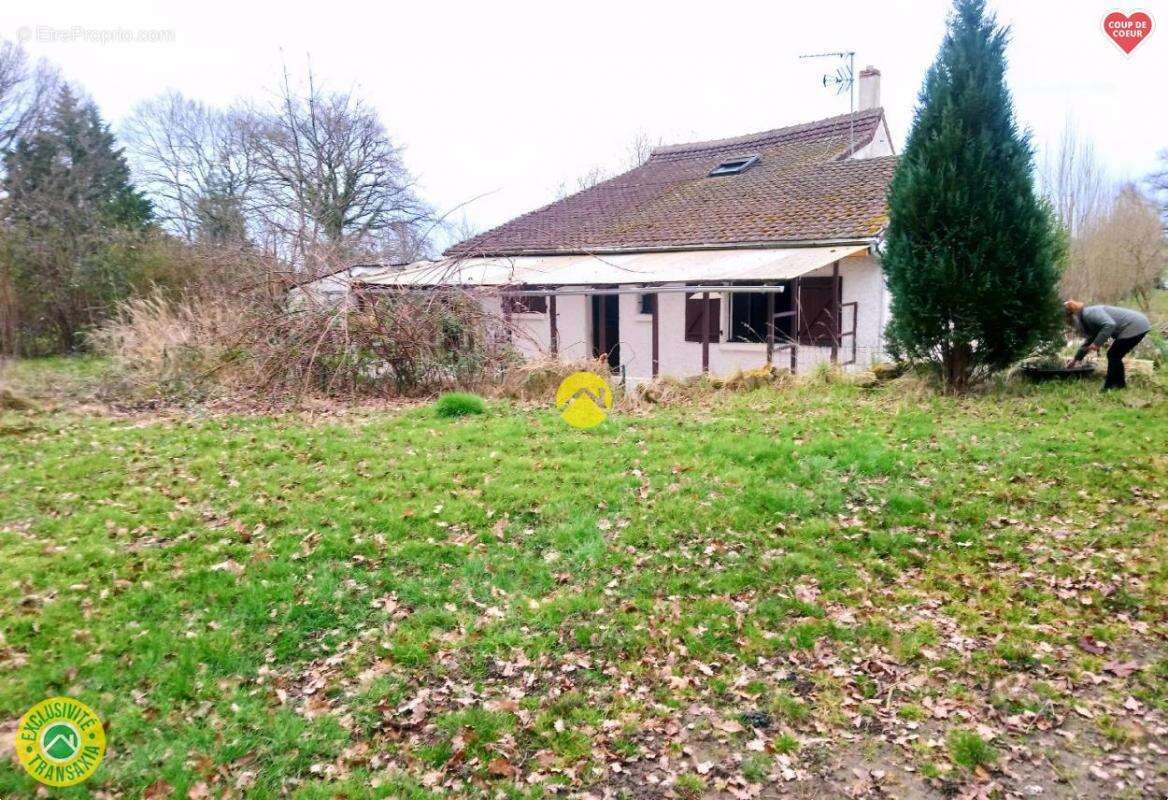 Maison à LURCY-LEVIS