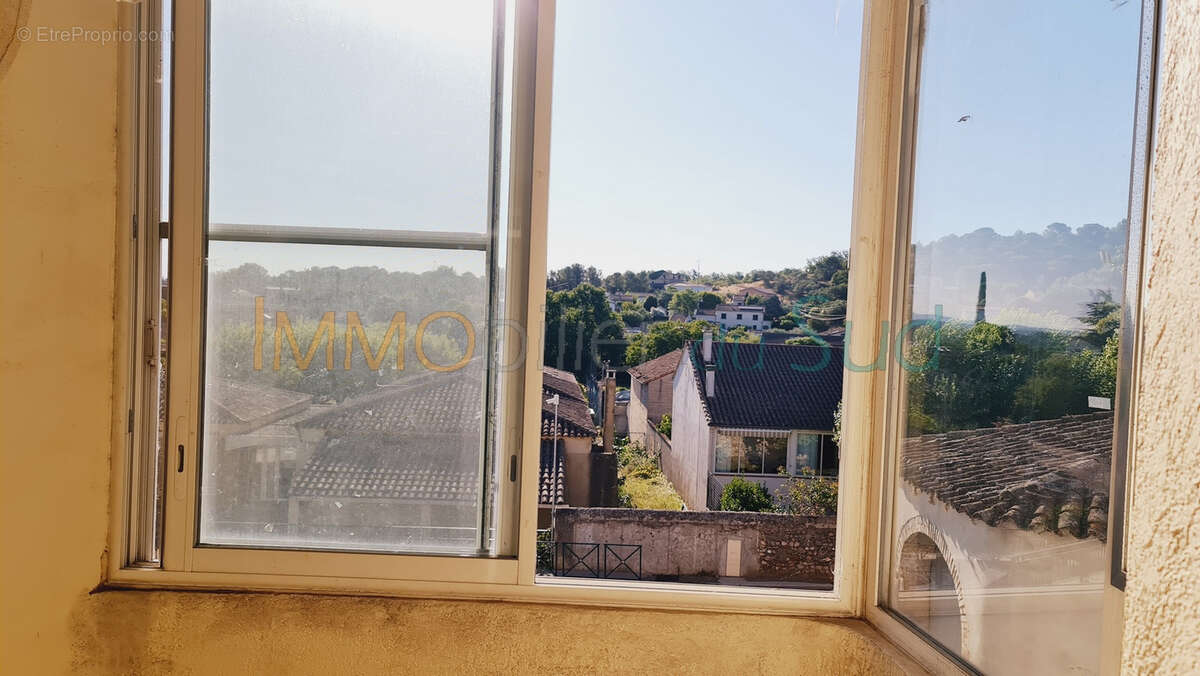 Appartement à LEZAN