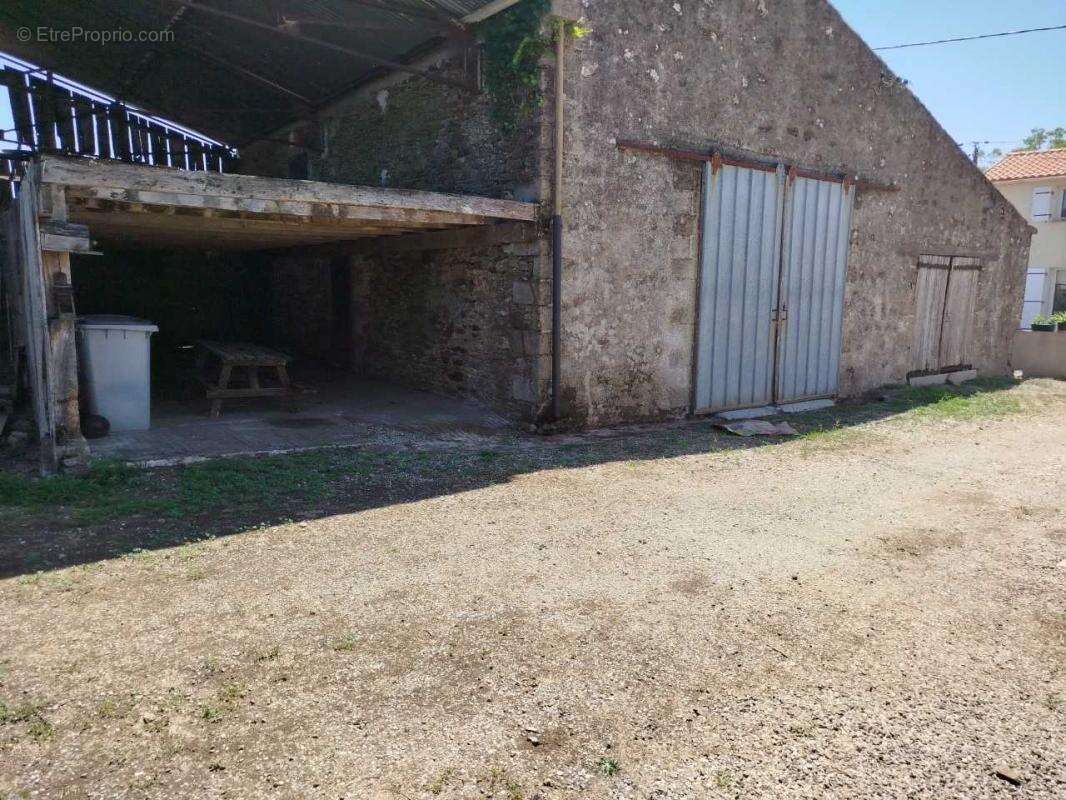 Maison à CORCOUE-SUR-LOGNE