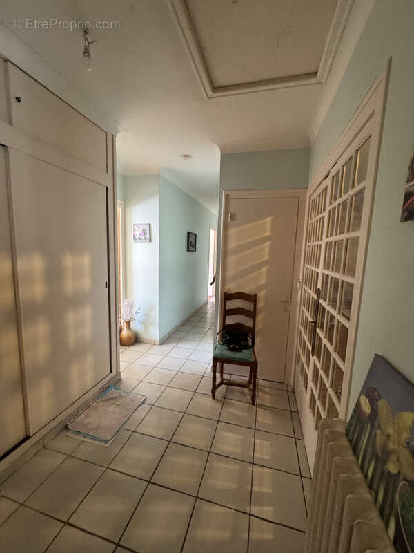 Appartement à BARBEZIEUX-SAINT-HILAIRE