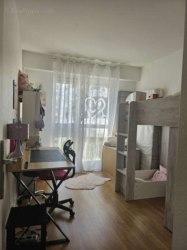 Appartement à MAREIL-MARLY