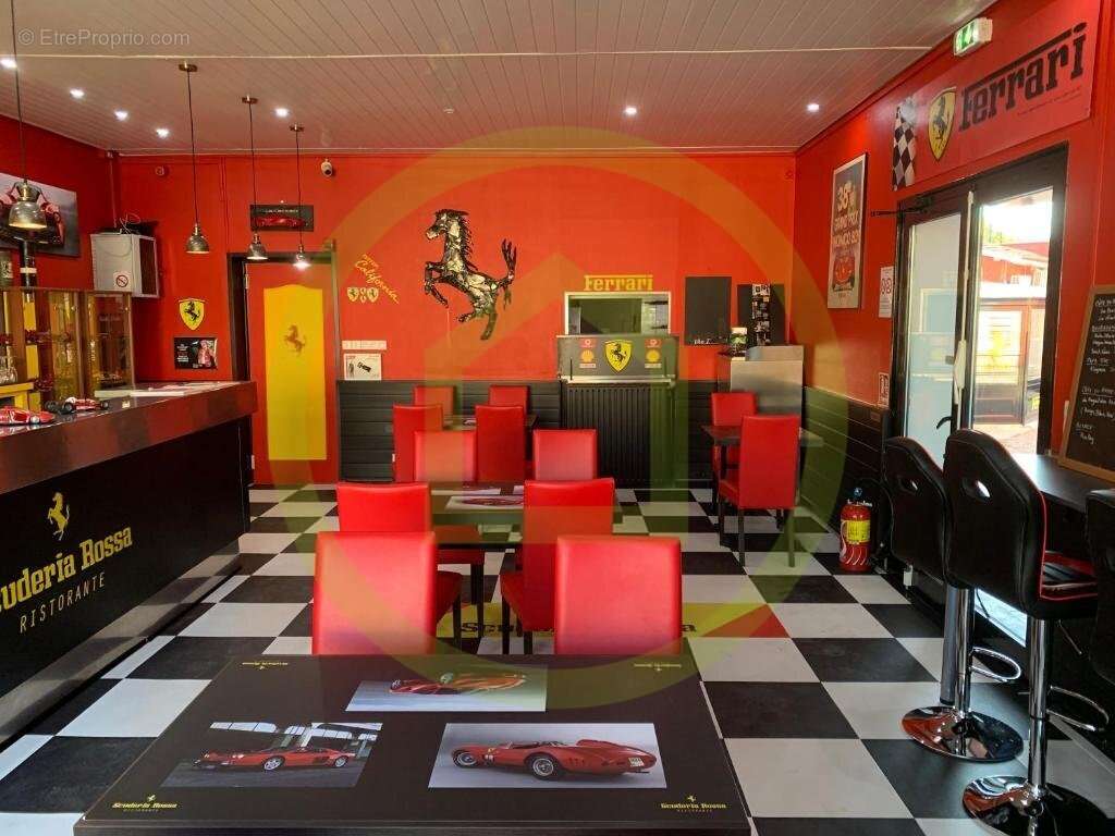 Commerce à PONT-DE-CHERUY