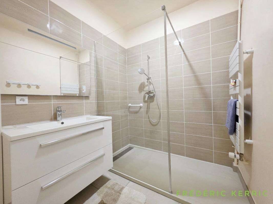 Appartement à LE LUC