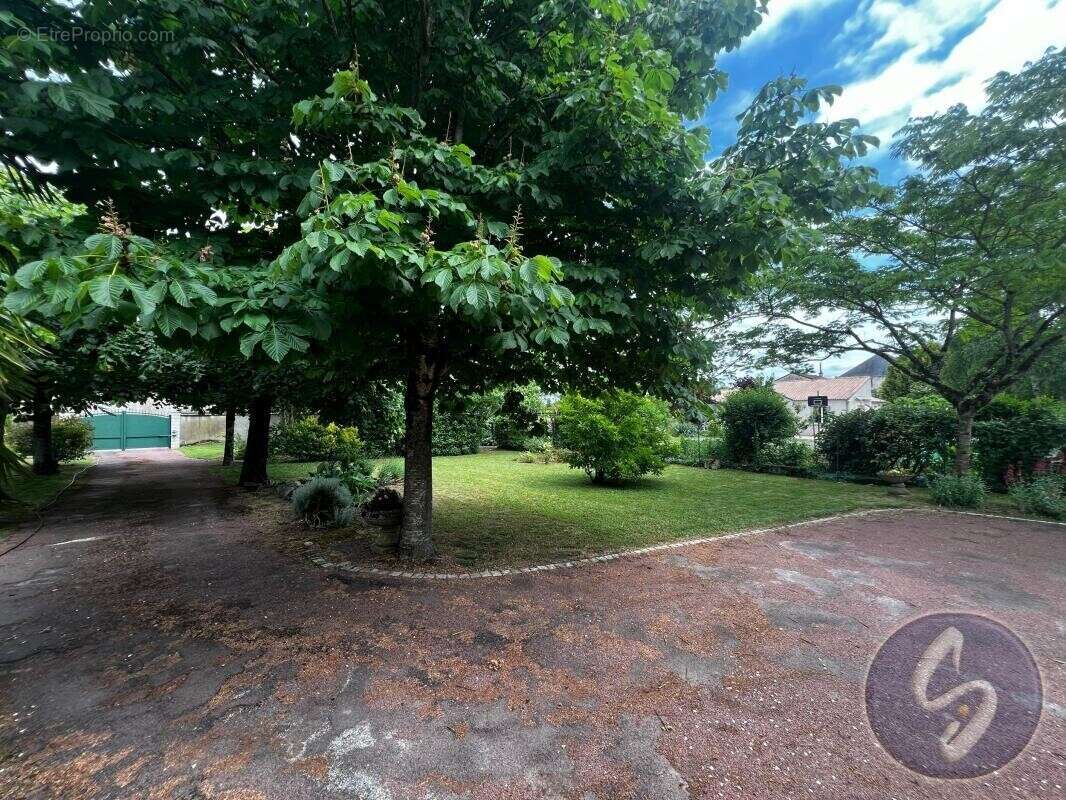 Maison à SAINT-MAIXENT-L&#039;ECOLE