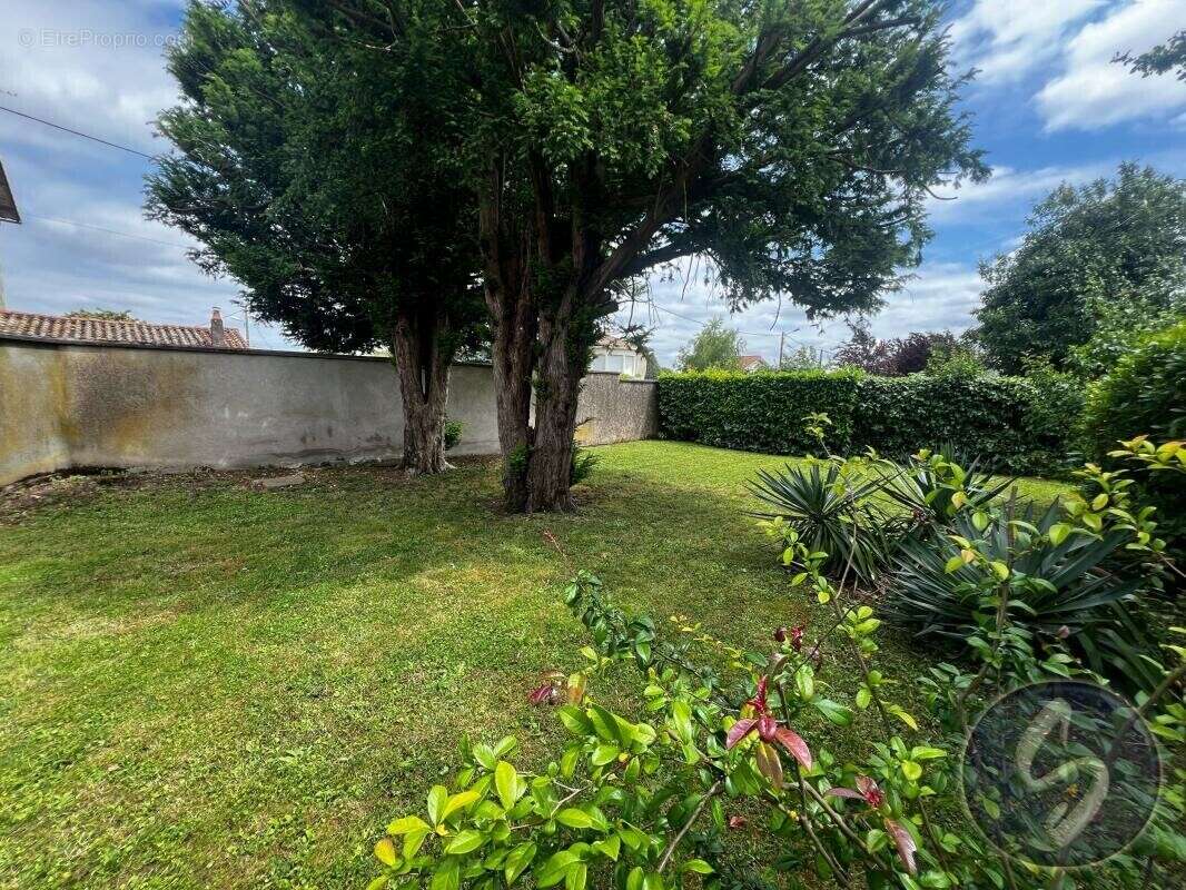 Maison à SAINT-MAIXENT-L&#039;ECOLE