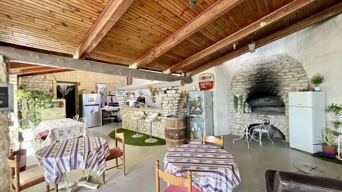 Maison à SAUMANE-DE-VAUCLUSE