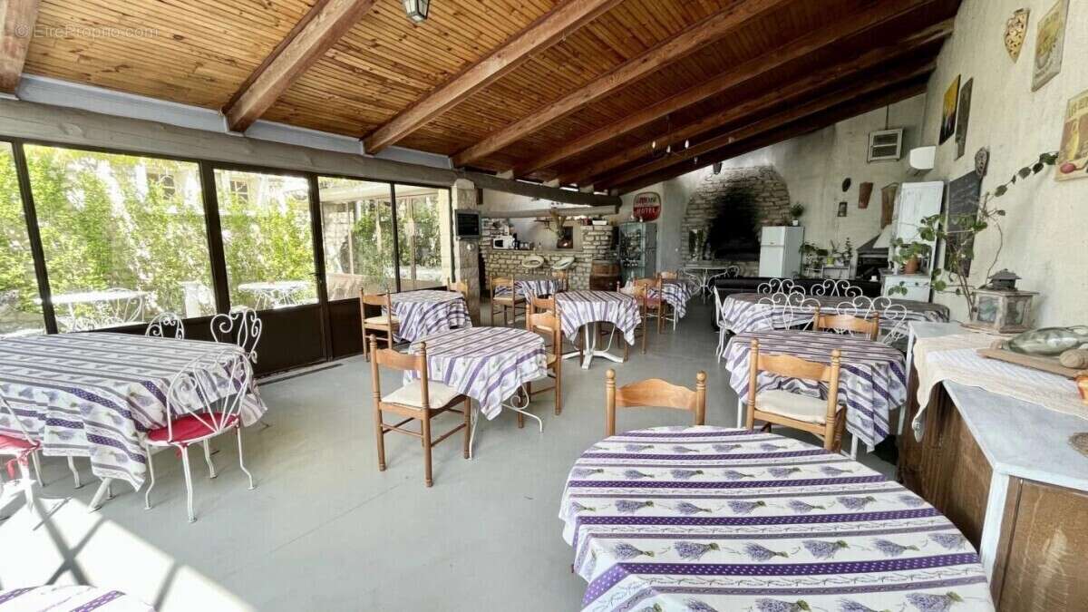 Maison à SAUMANE-DE-VAUCLUSE