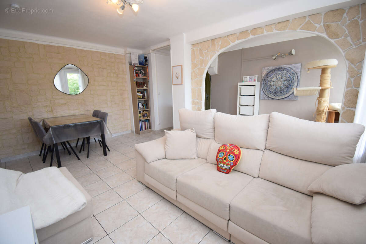 Appartement à CASTELNAU-LE-LEZ