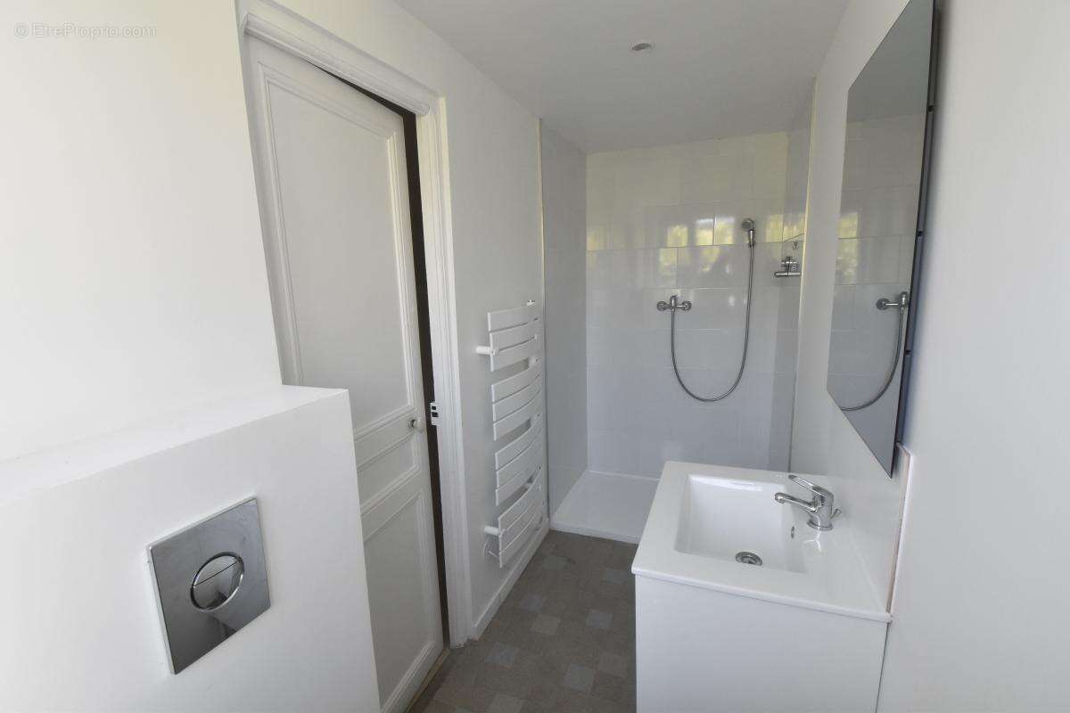 Maison à COSNE-COURS-SUR-LOIRE