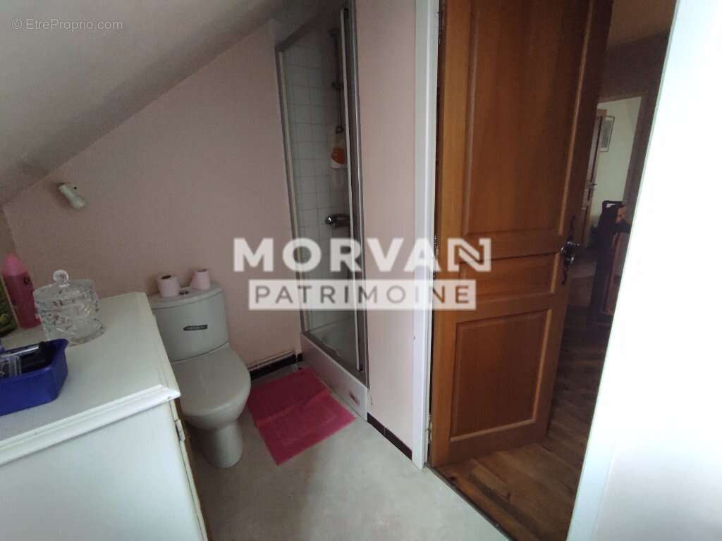 Maison à SAINT-LEGER-DE-FOUGERET