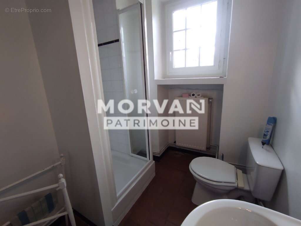 Maison à SAINT-LEGER-DE-FOUGERET