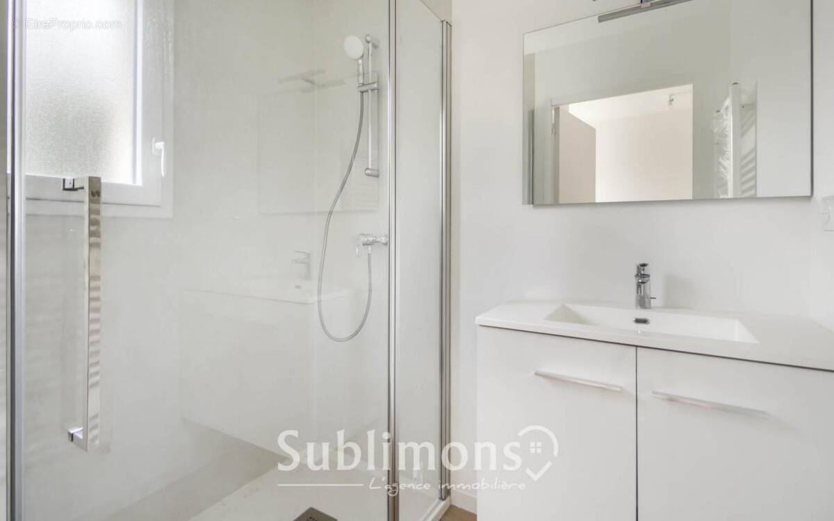 Appartement à VALLET