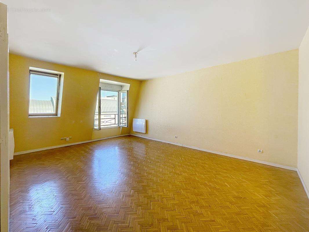 Appartement à CHOISY-LE-ROI